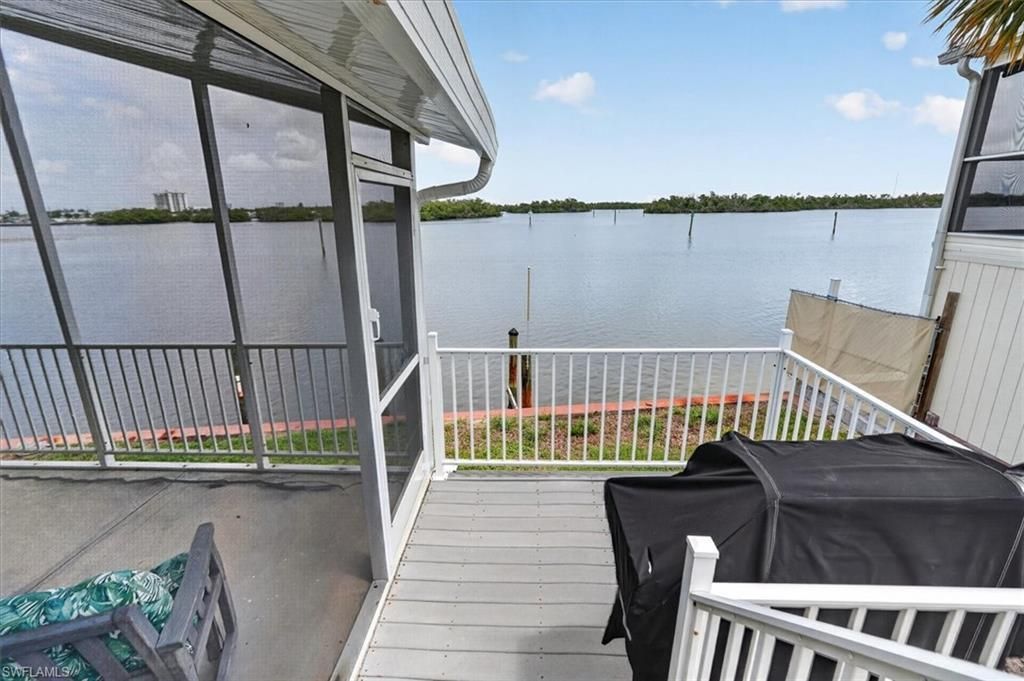 43 Emily Ln, Fort Myers Beach, FL 33931 Photo