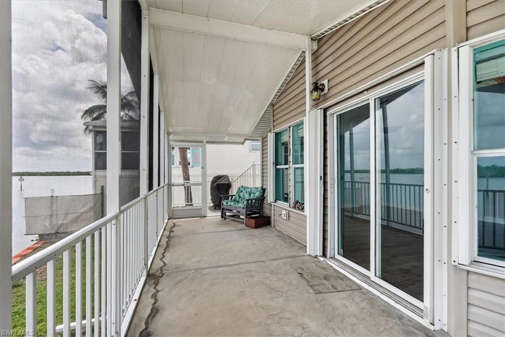 43 Emily Ln, Fort Myers Beach, FL 33931 Photo