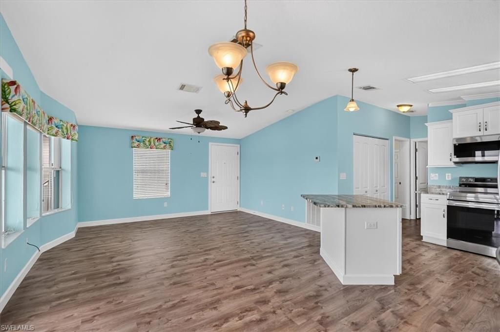 43 Emily Ln, Fort Myers Beach, FL 33931 Photo