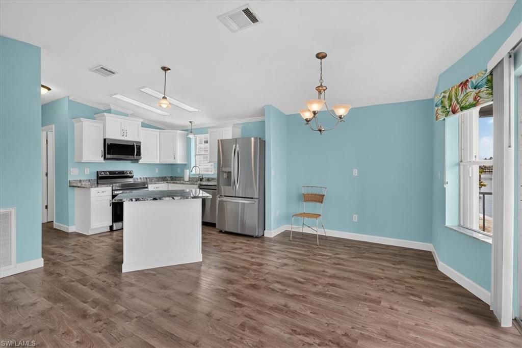 43 Emily Ln, Fort Myers Beach, FL 33931 Photo