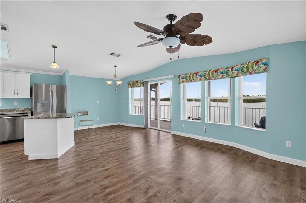 43 Emily Ln, Fort Myers Beach, FL 33931 Photo