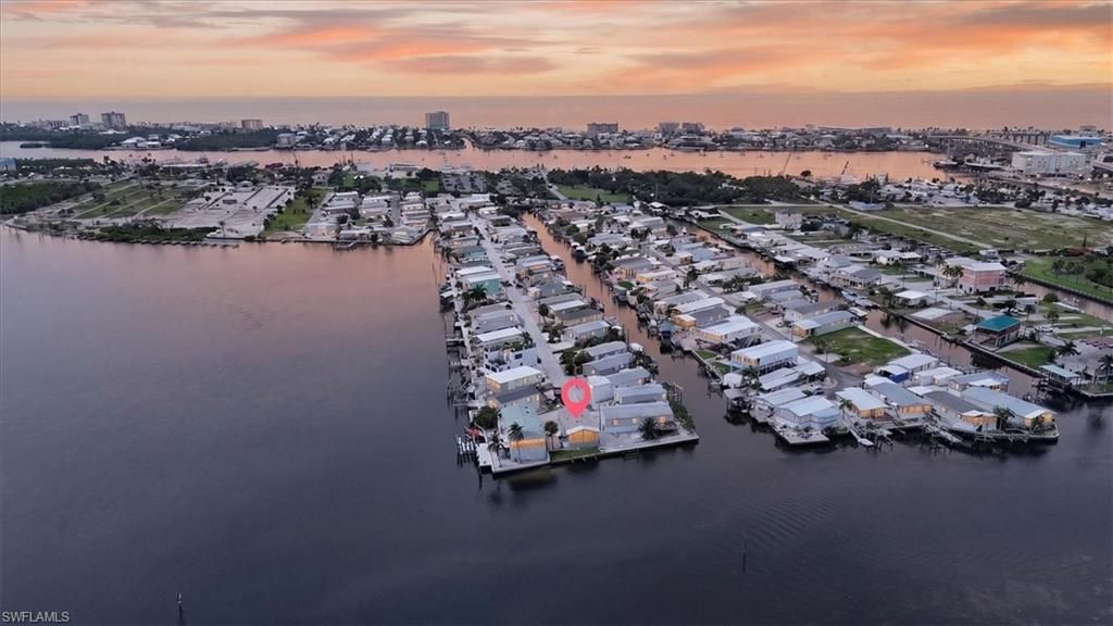 43 Emily Ln, Fort Myers Beach, FL 33931 Photo