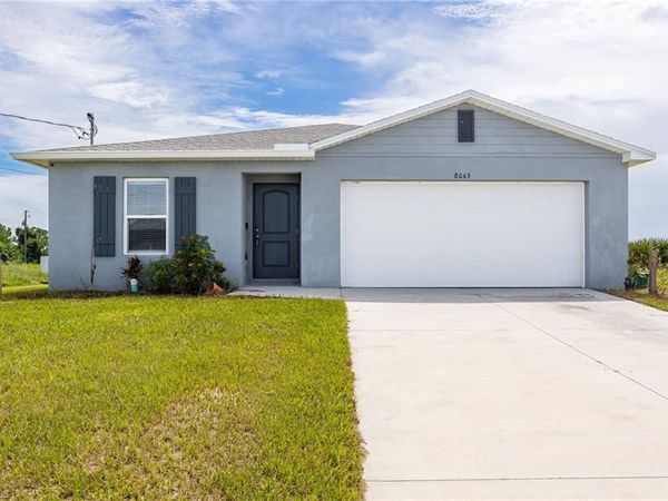 8043 Mangrove CIR , LABELLE, FL 33935