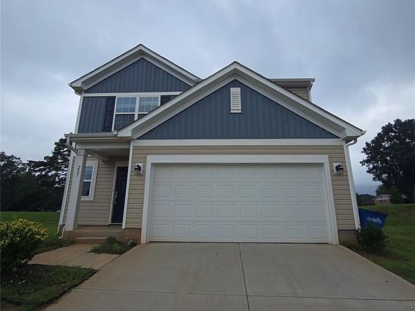 223 Brentwood Drive , Statesville, NC 28625