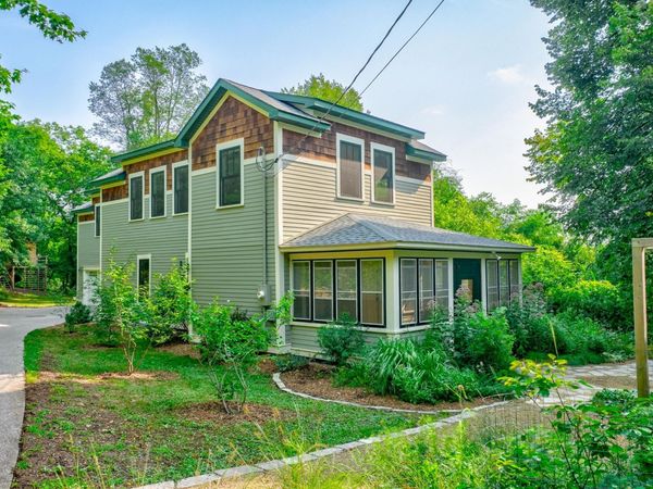 1401 Broadway Street N, Stillwater, MN 55082
