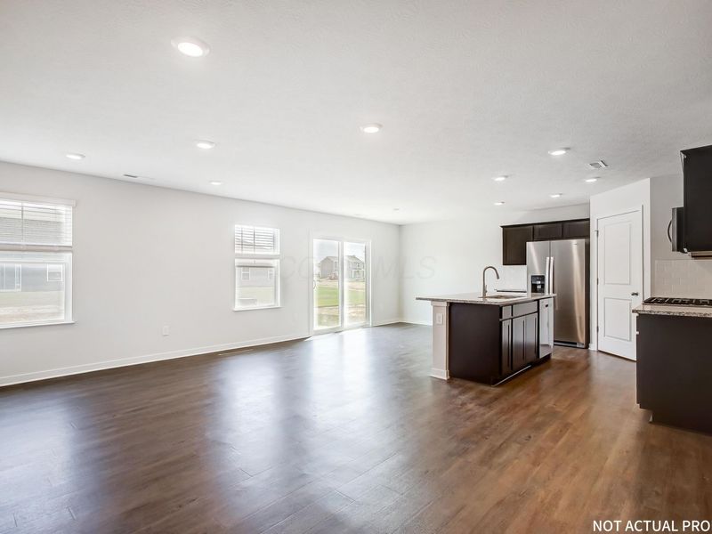 505 Claire Drive , Plain City, OH 43064 Photo 3