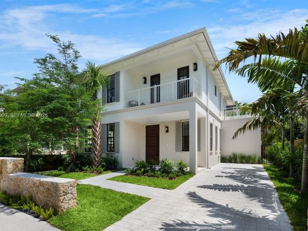 3372 Charles Ave, Miami, FL 33133