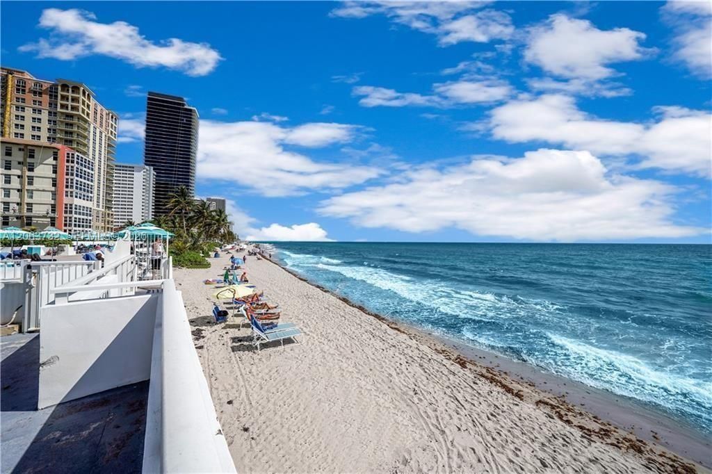 3140 S Ocean Dr, Unit 911, Hallandale Beach, FL 33009 Photo