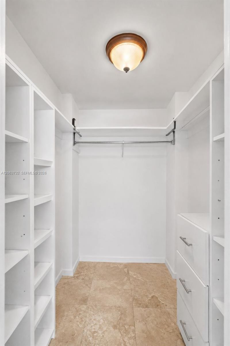 3140 S Ocean Dr, Unit 911, Hallandale Beach, FL 33009 Photo