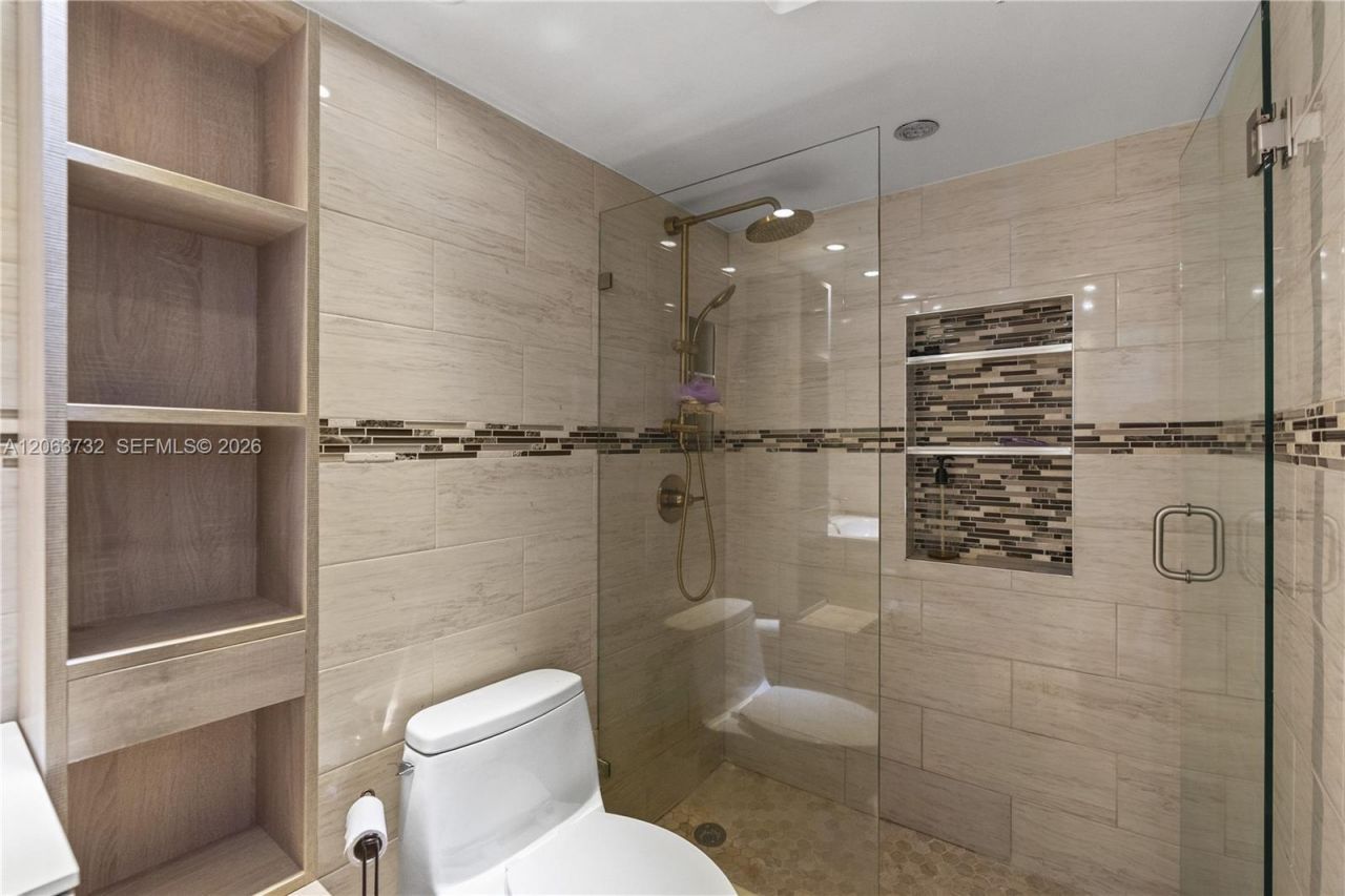 3140 S Ocean Dr, Unit 911, Hallandale Beach, FL 33009 Photo