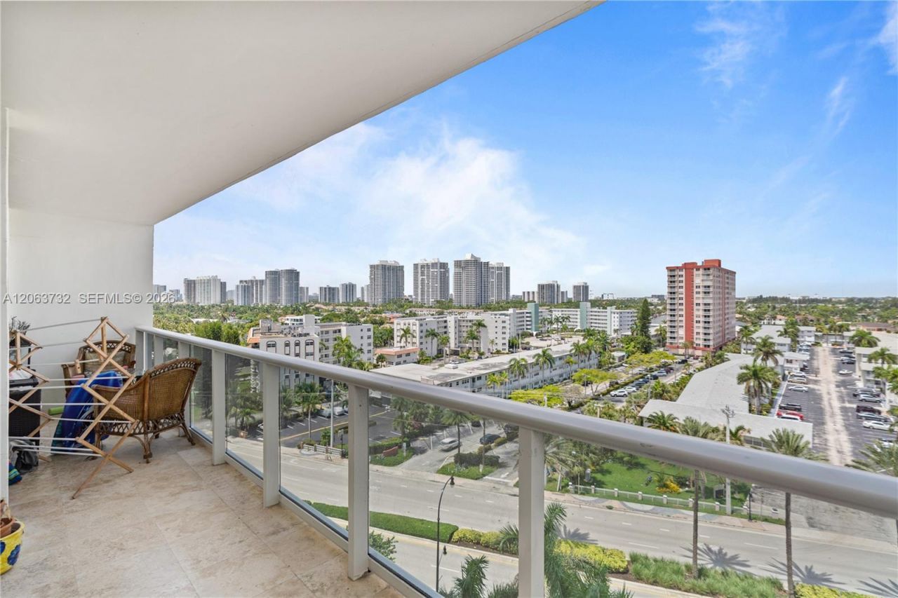3140 S Ocean Dr, Unit 911, Hallandale Beach, FL 33009 Photo