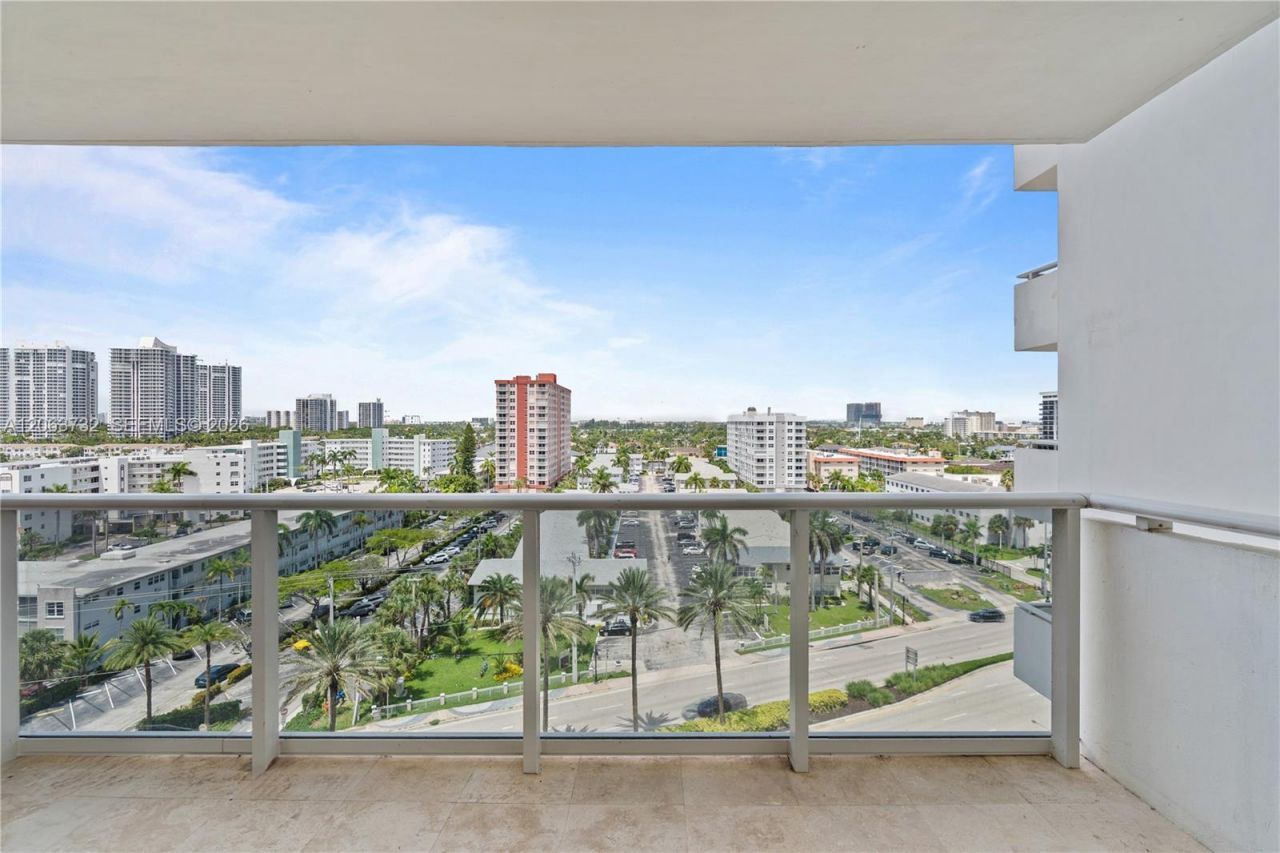 3140 S Ocean Dr, Unit 911, Hallandale Beach, FL 33009 Photo