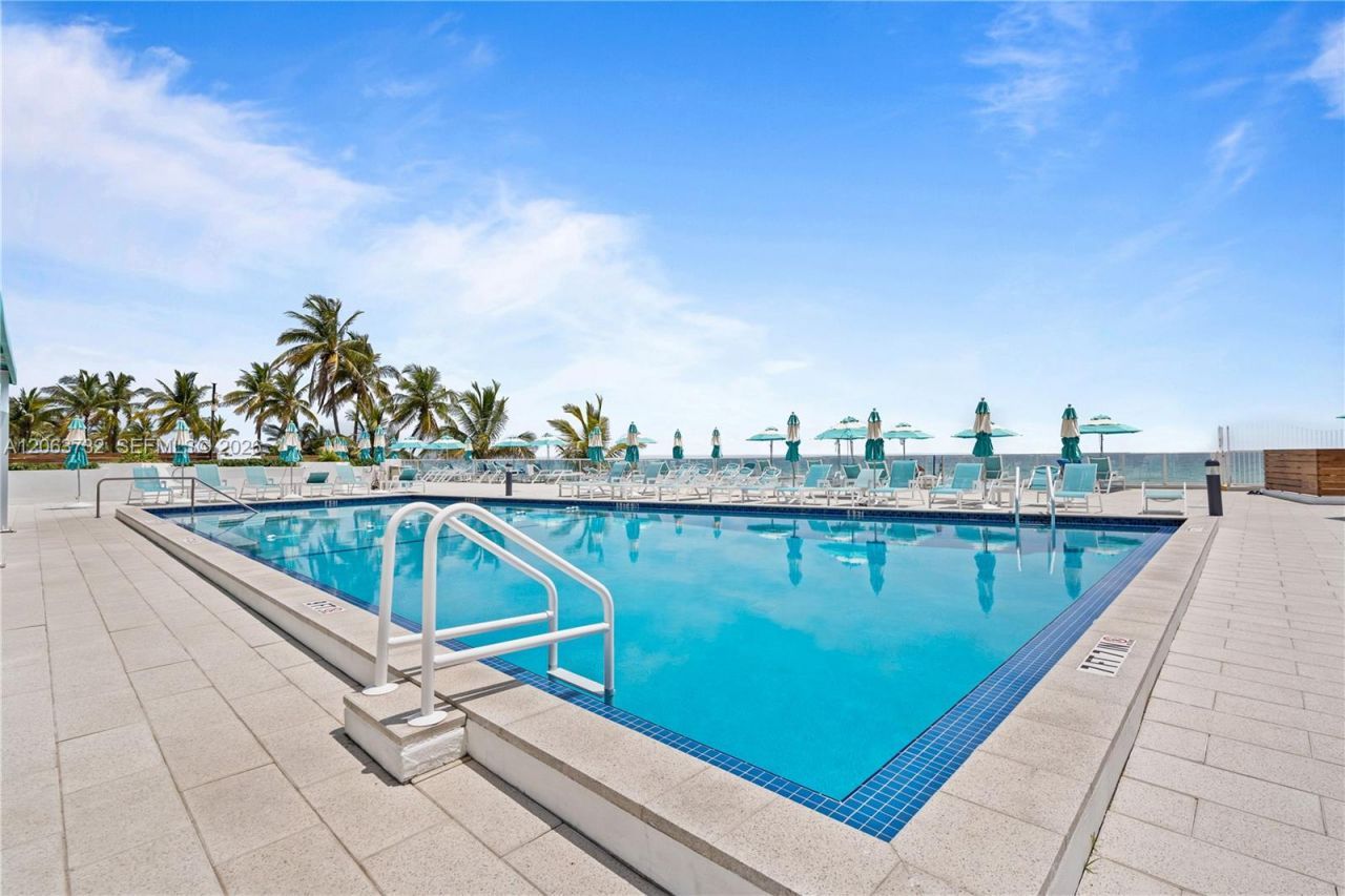 3140 S Ocean Dr, Unit 911, Hallandale Beach, FL 33009 Photo