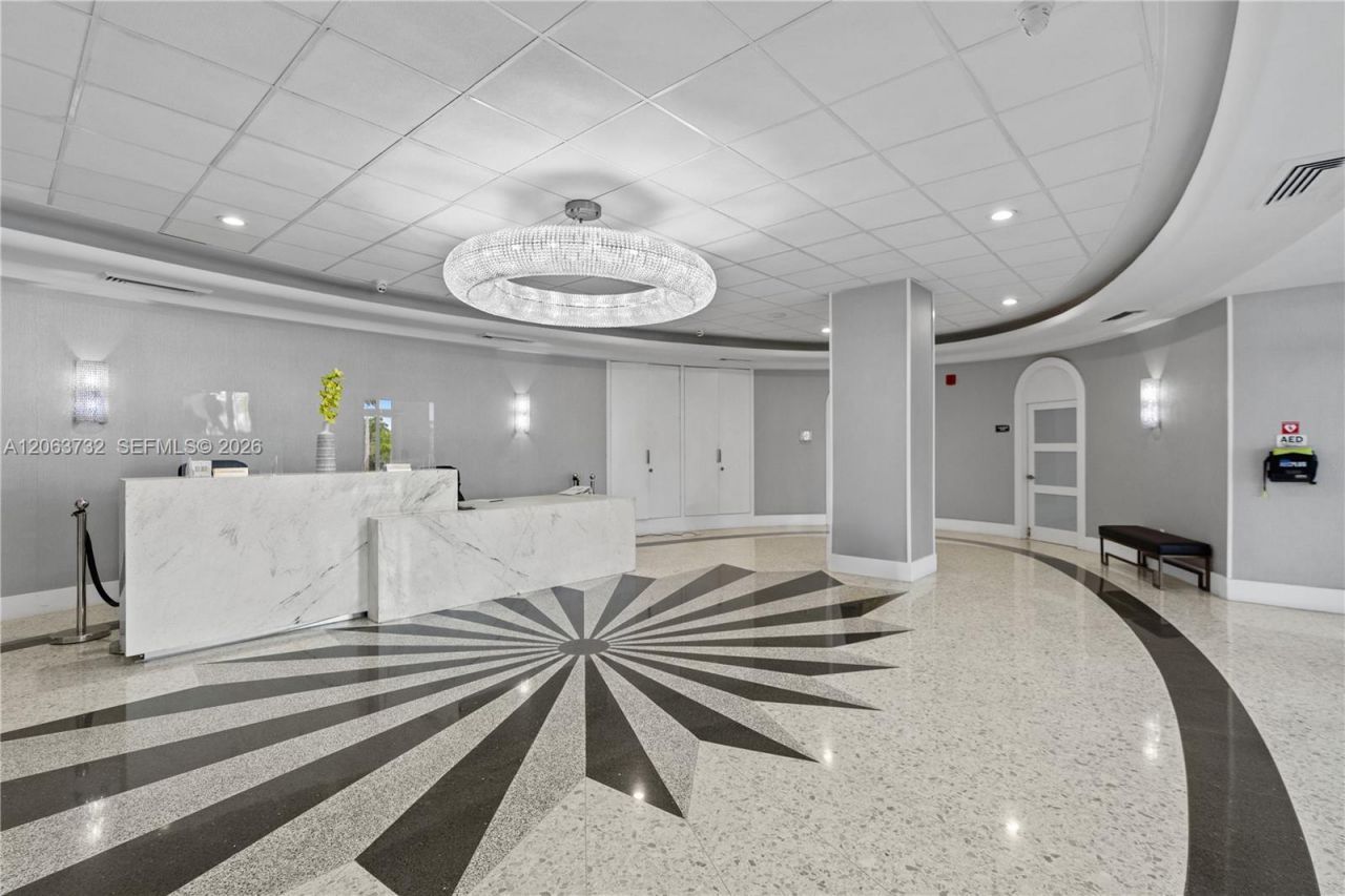 3140 S Ocean Dr, Unit 911, Hallandale Beach, FL 33009 Photo