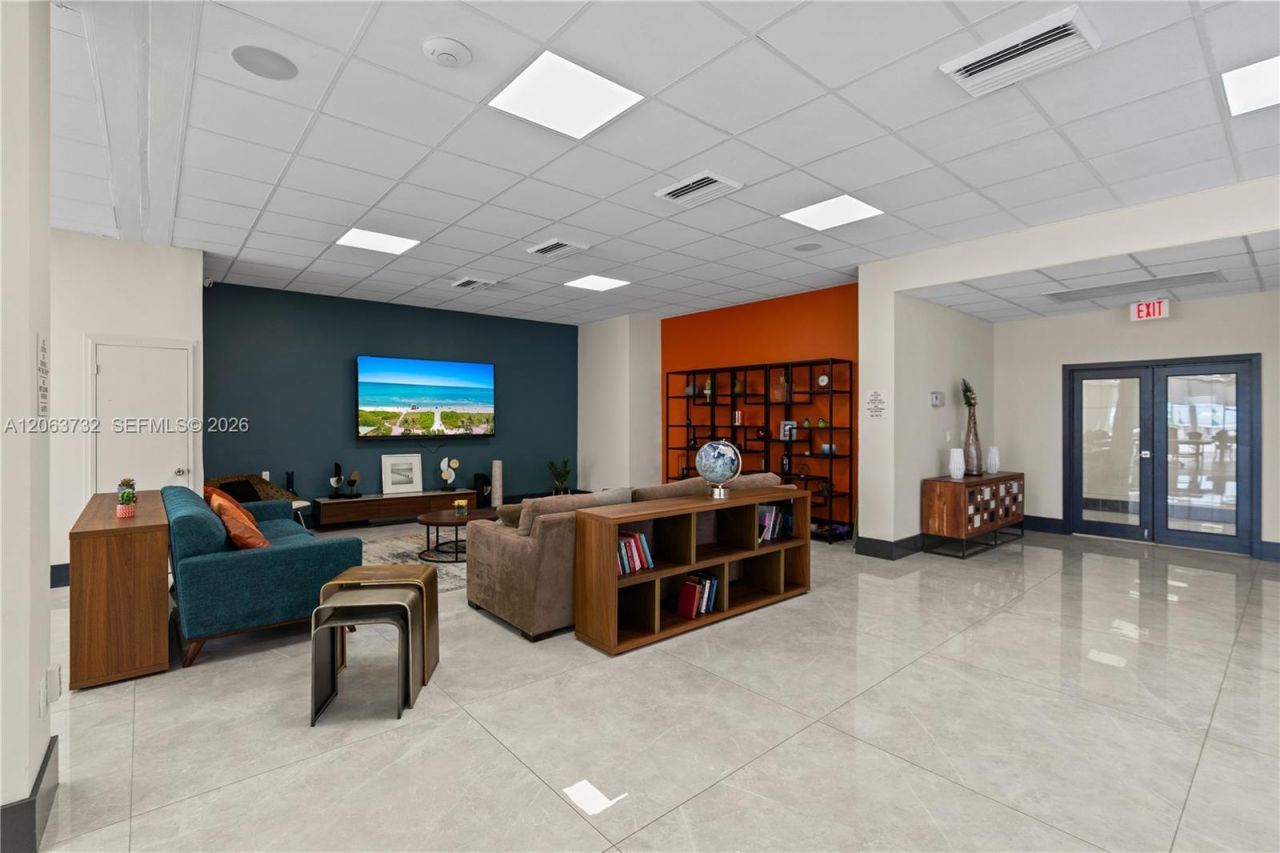 3140 S Ocean Dr, Unit 911, Hallandale Beach, FL 33009 Photo