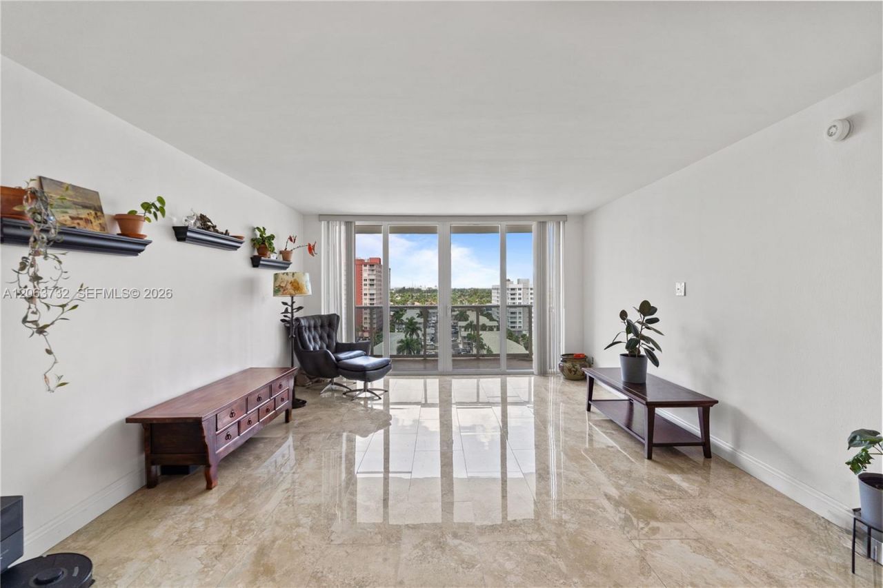 3140 S Ocean Dr, Unit 911, Hallandale Beach, FL 33009 Photo