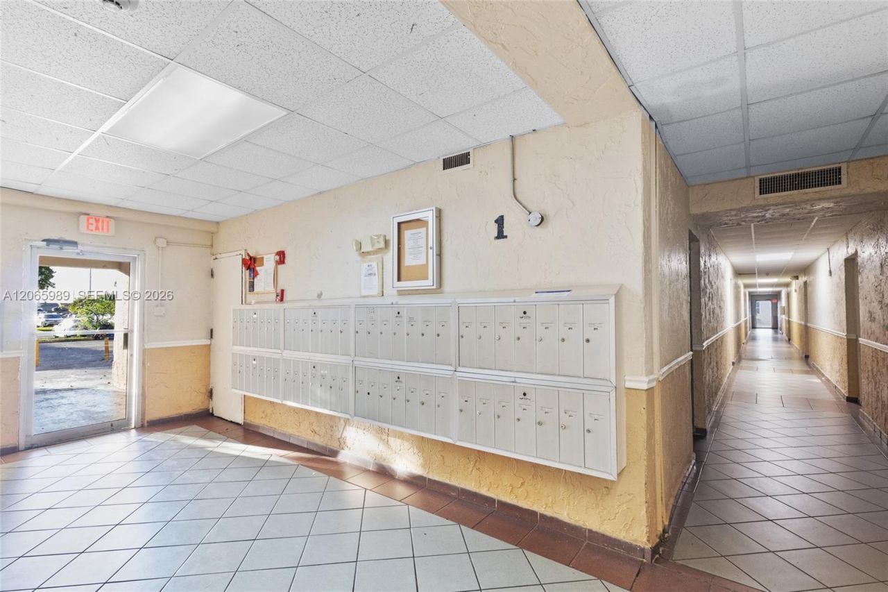 5665 W 20th Ave , Unit 212, Hialeah, FL 33012 Photo