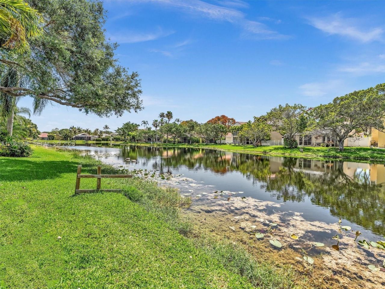 629 Spinnaker, Weston, FL 33326 Photo