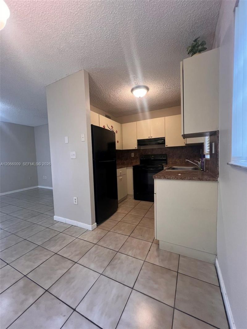 Please Call For Address, Unit 102, Hialeah, FL 33016 Photo