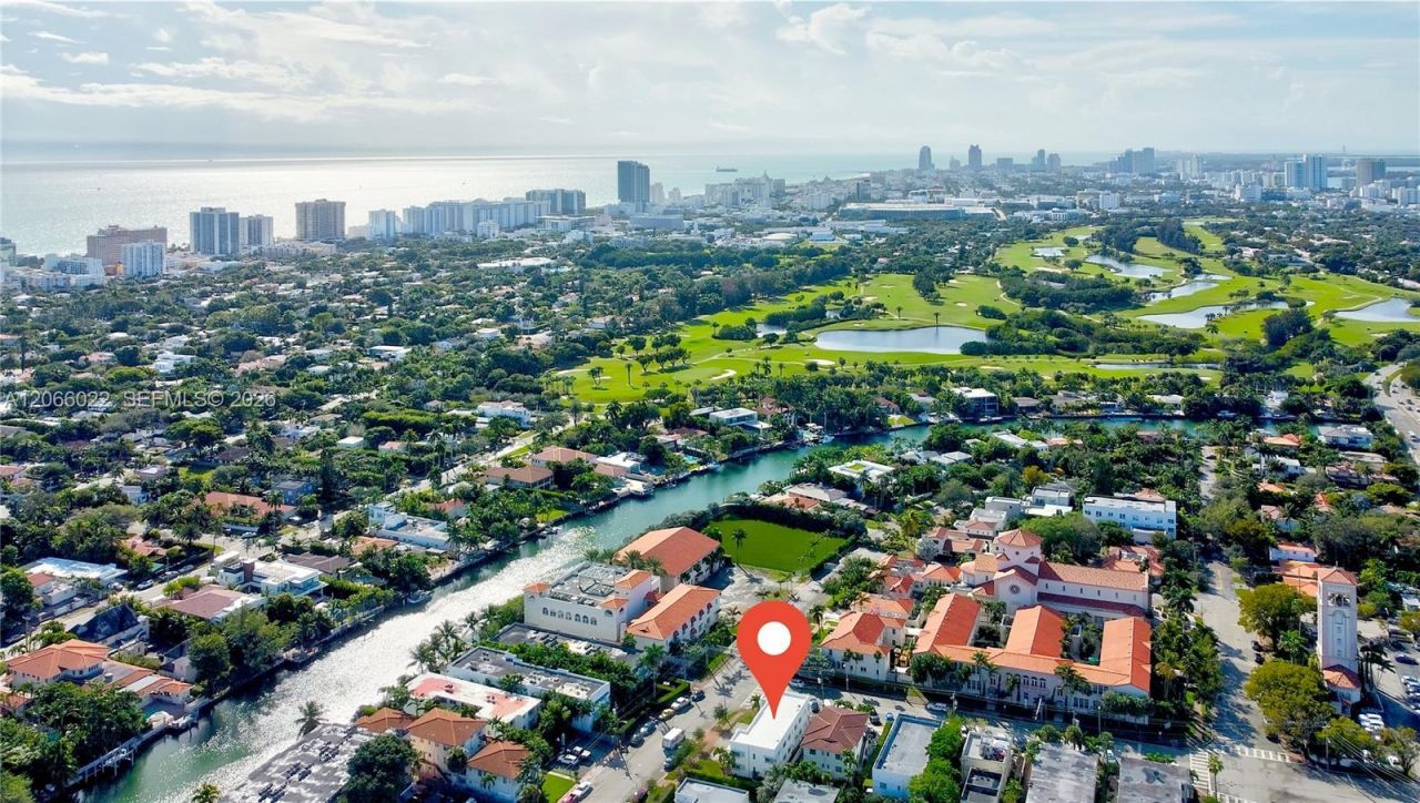 3900 N Meridian Ave , Unit 4, Miami Beach, FL 33140 Photo