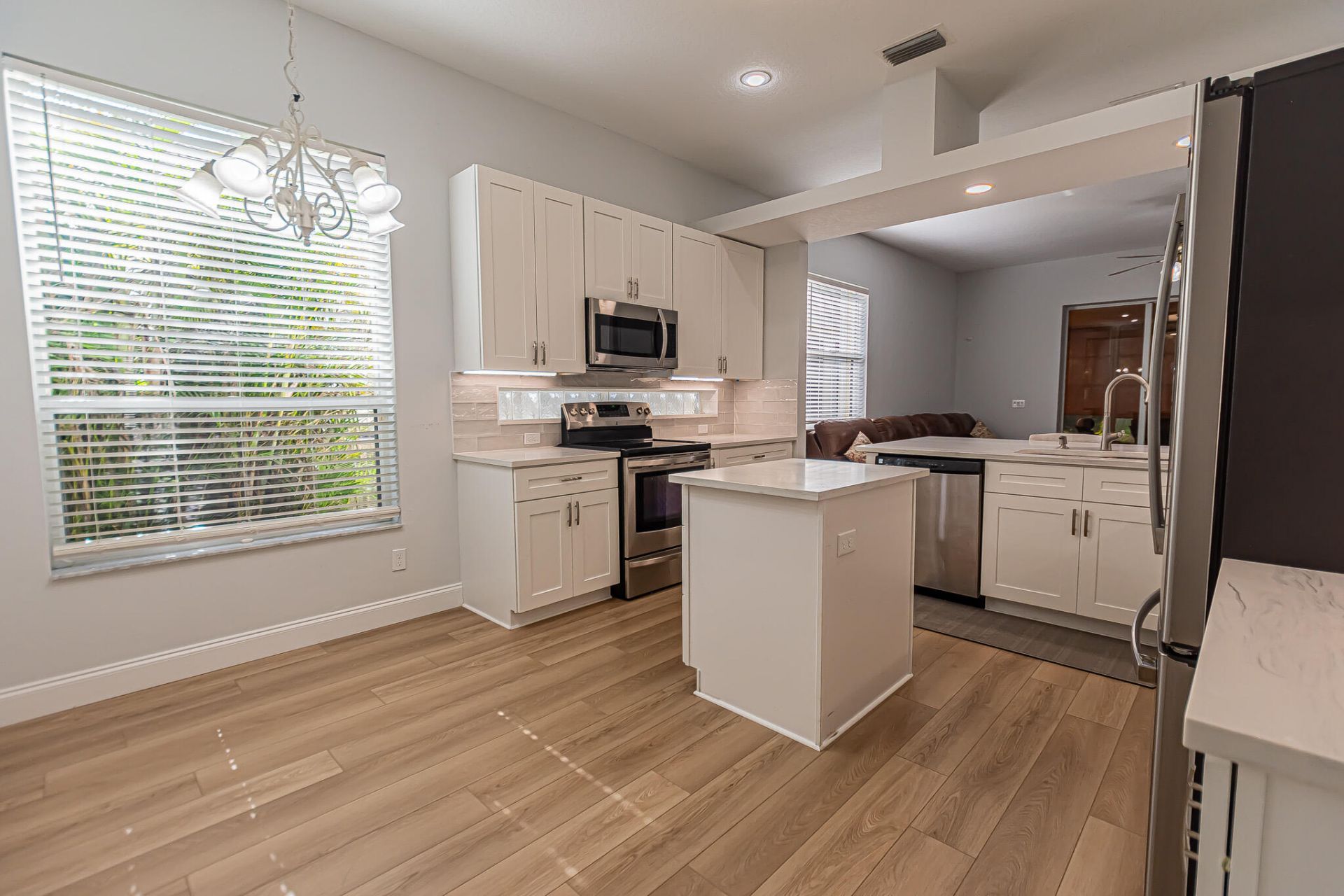 204 NW Zanzibar Place, Port Saint Lucie, FL 34986 Photo