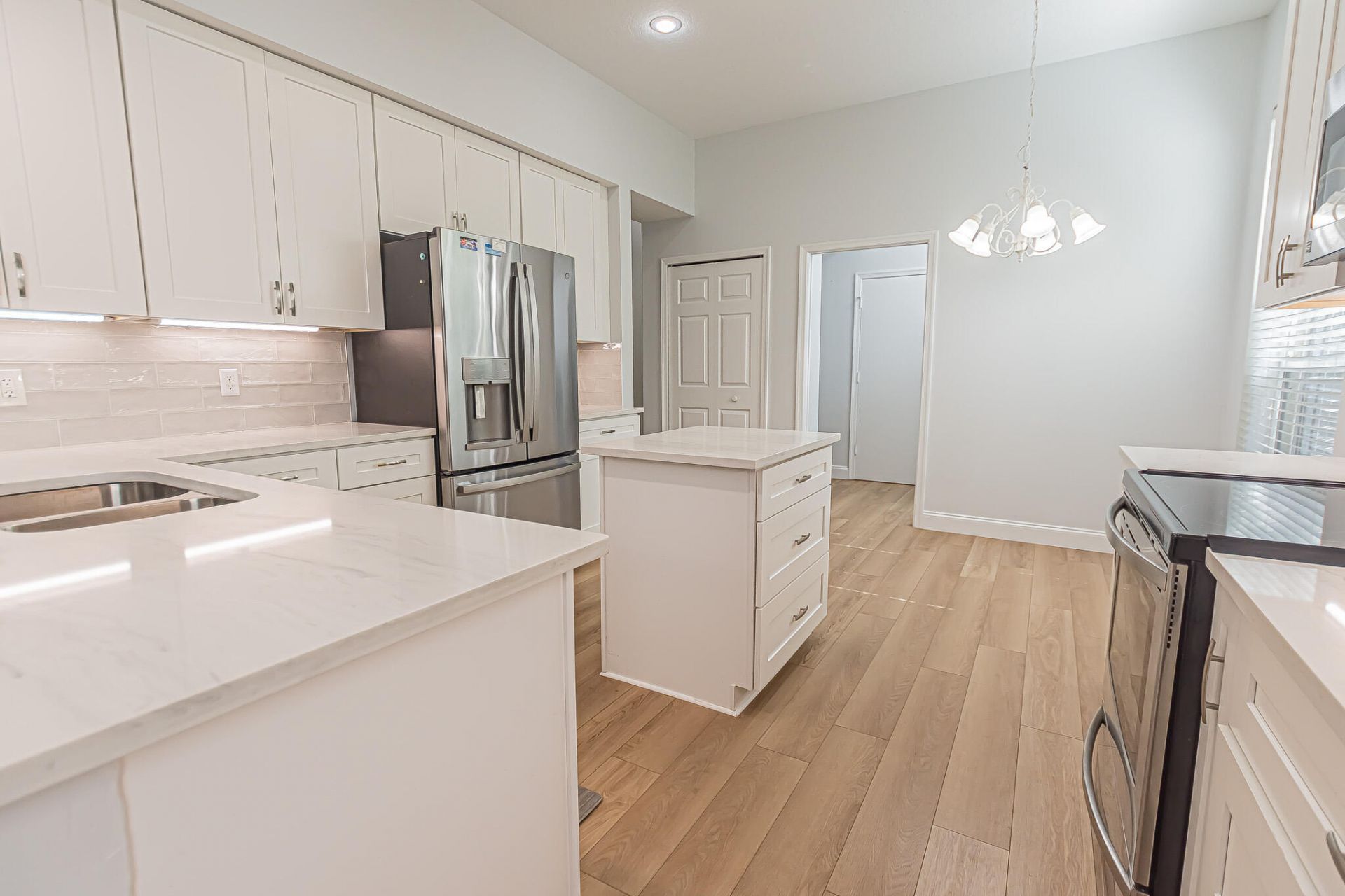 204 NW Zanzibar Place, Port Saint Lucie, FL 34986 Photo