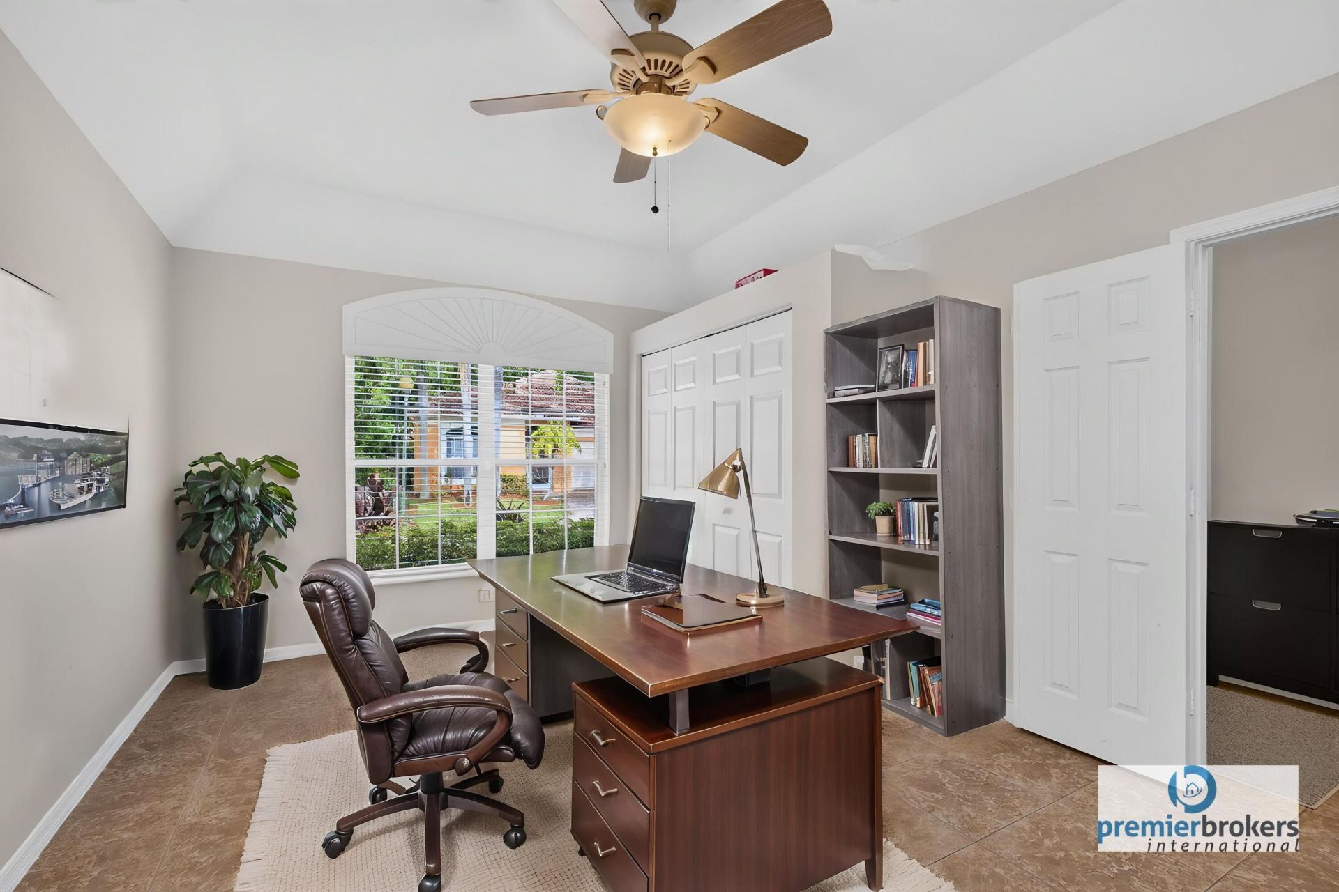 8058 Via Hacienda, Riviera Beach, FL 33418 Photo