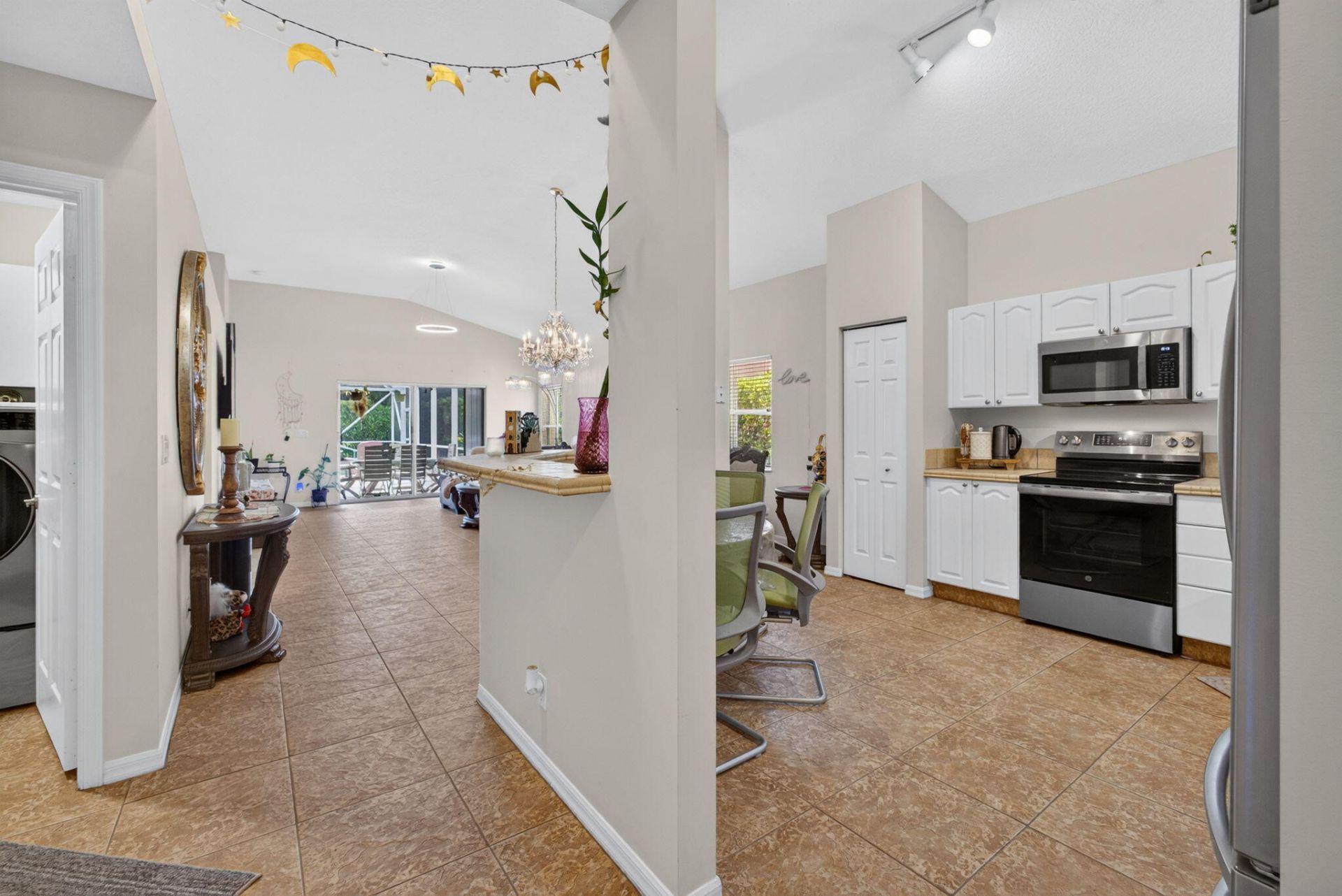 8058 Via Hacienda, Riviera Beach, FL 33418 Photo