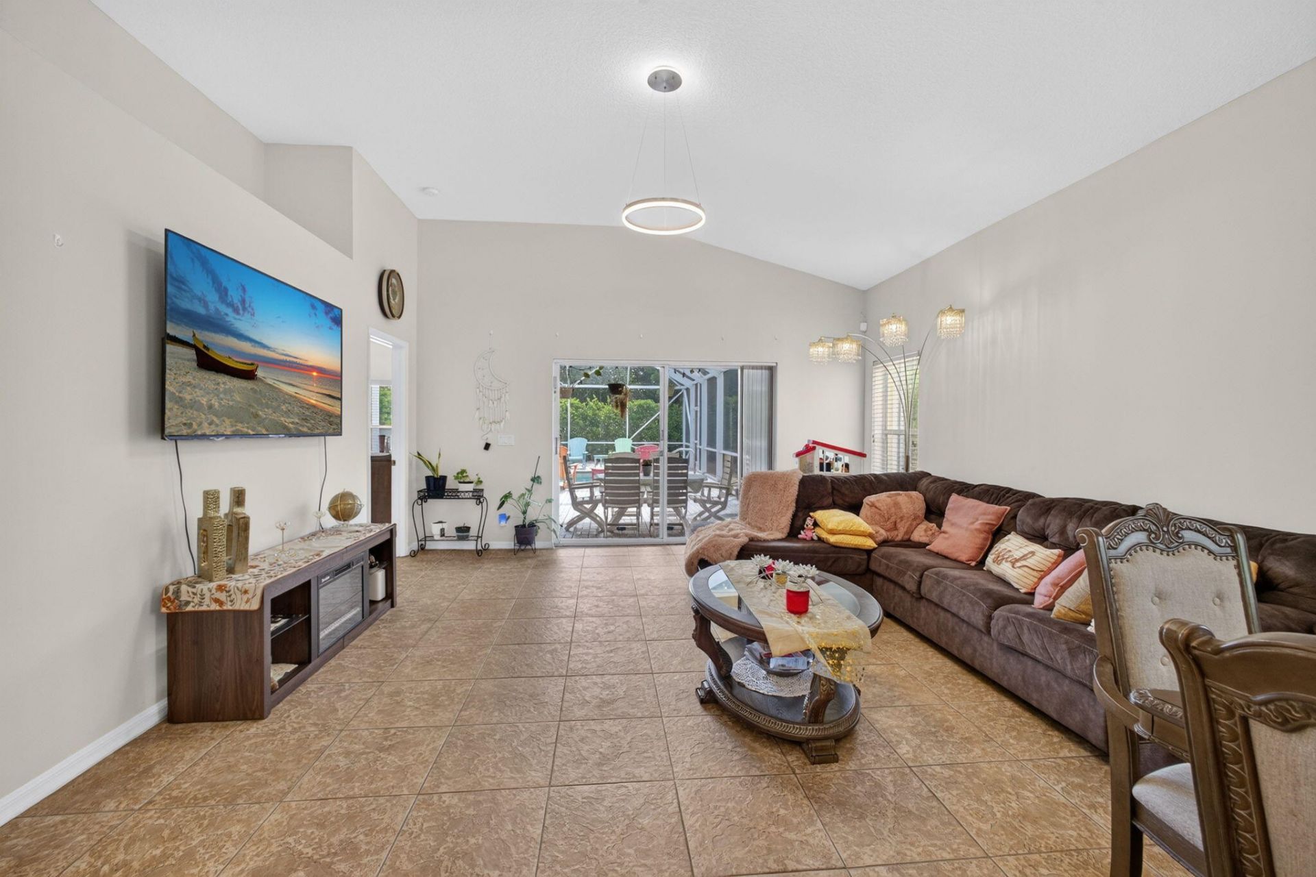 8058 Via Hacienda, Riviera Beach, FL 33418 Photo
