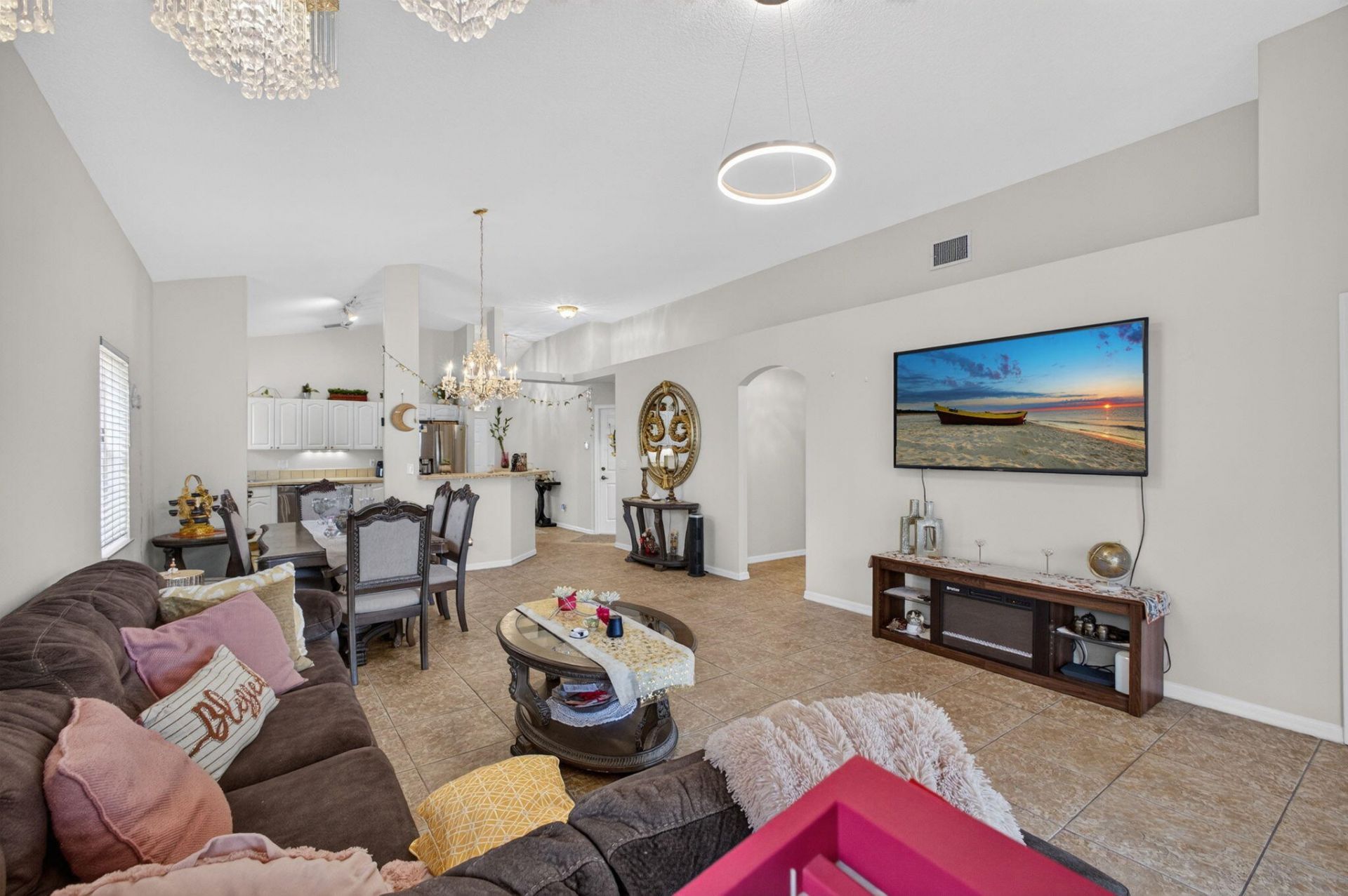 8058 Via Hacienda, Riviera Beach, FL 33418 Photo
