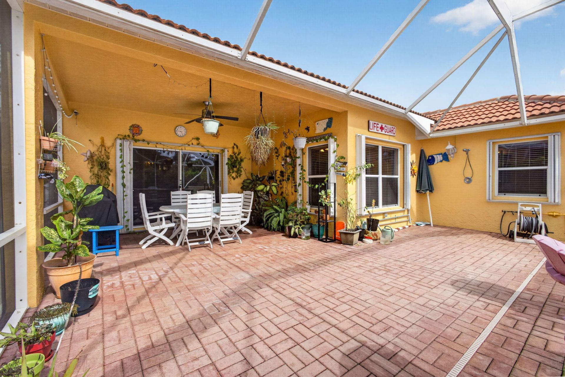 8058 Via Hacienda, Riviera Beach, FL 33418 Photo