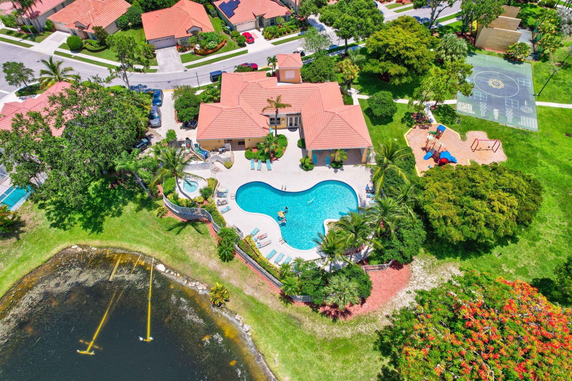 8058 Via Hacienda, Riviera Beach, FL 33418 Photo