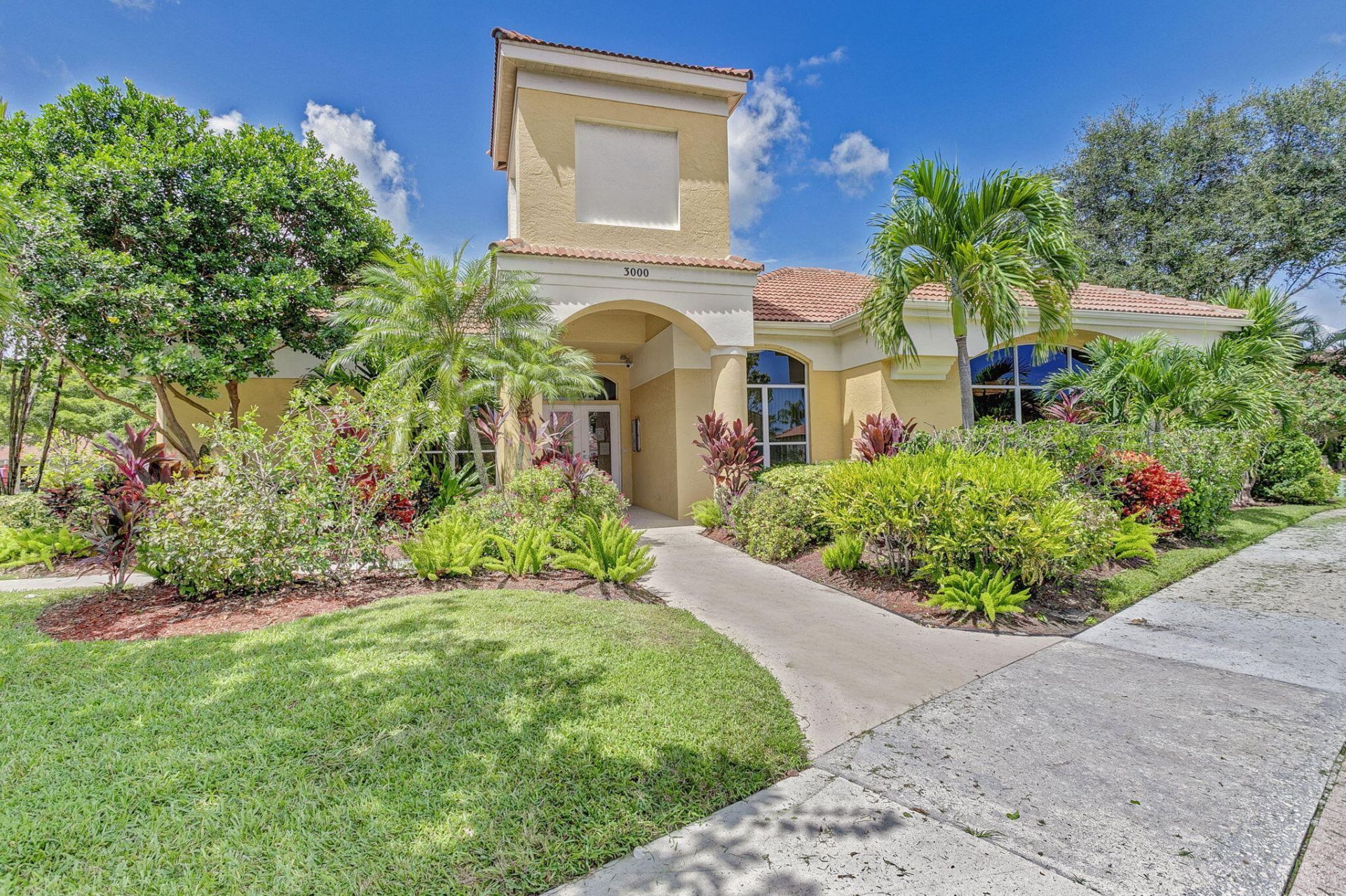 8058 Via Hacienda, Riviera Beach, FL 33418 Photo