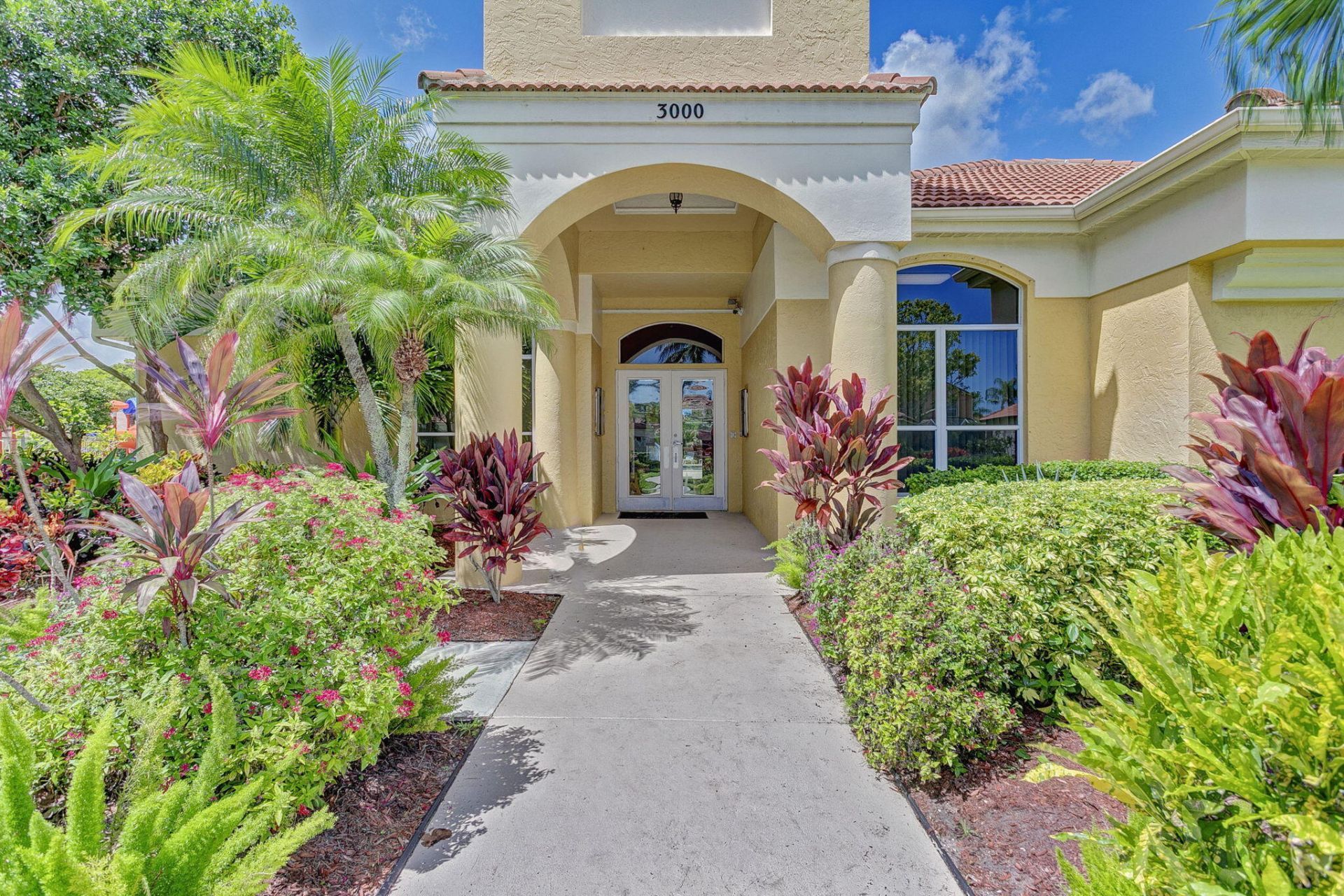 8058 Via Hacienda, Riviera Beach, FL 33418 Photo