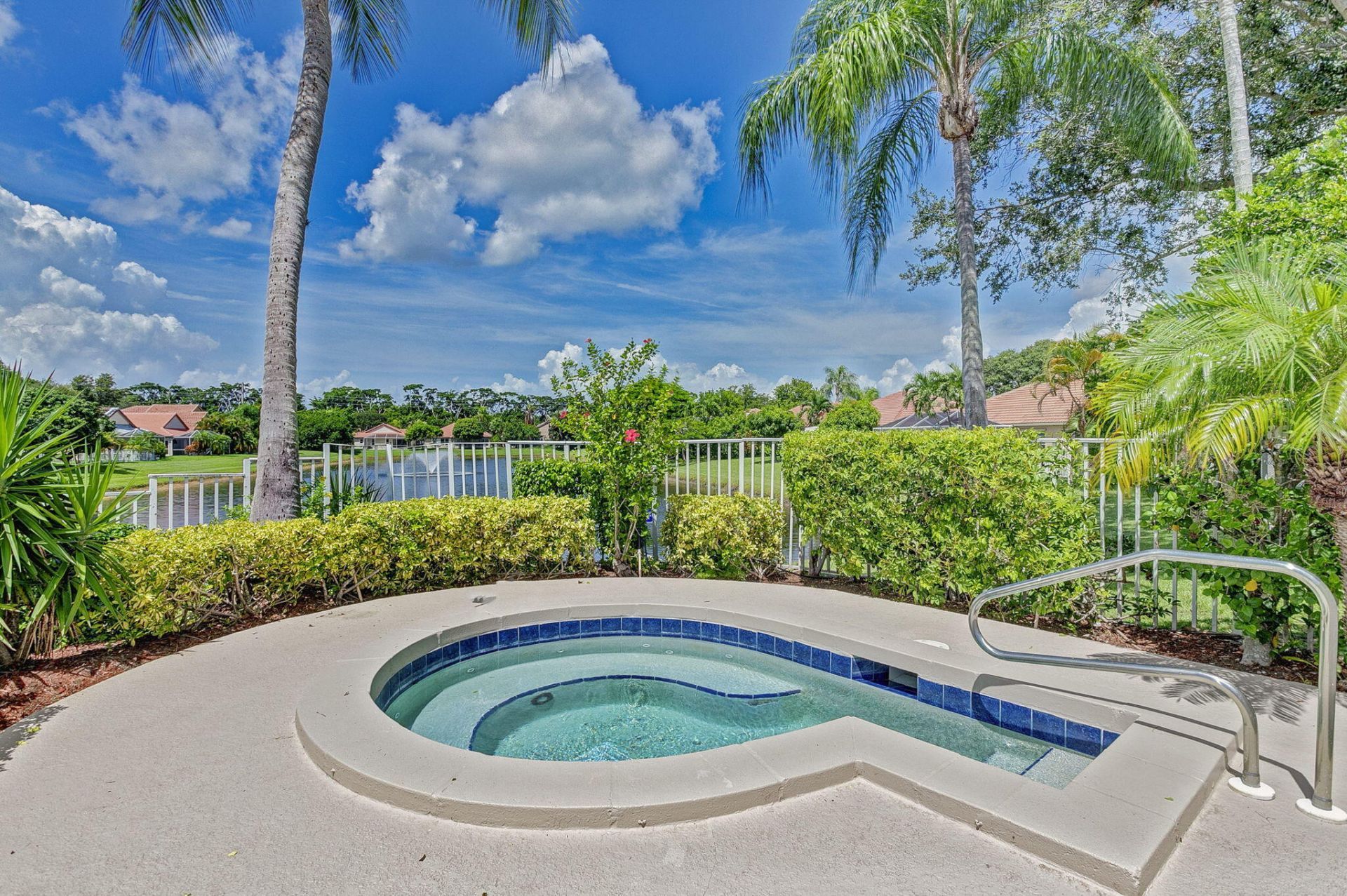 8058 Via Hacienda, Riviera Beach, FL 33418 Photo