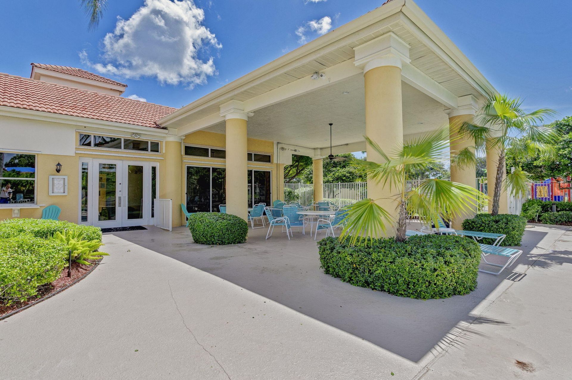8058 Via Hacienda, Riviera Beach, FL 33418 Photo