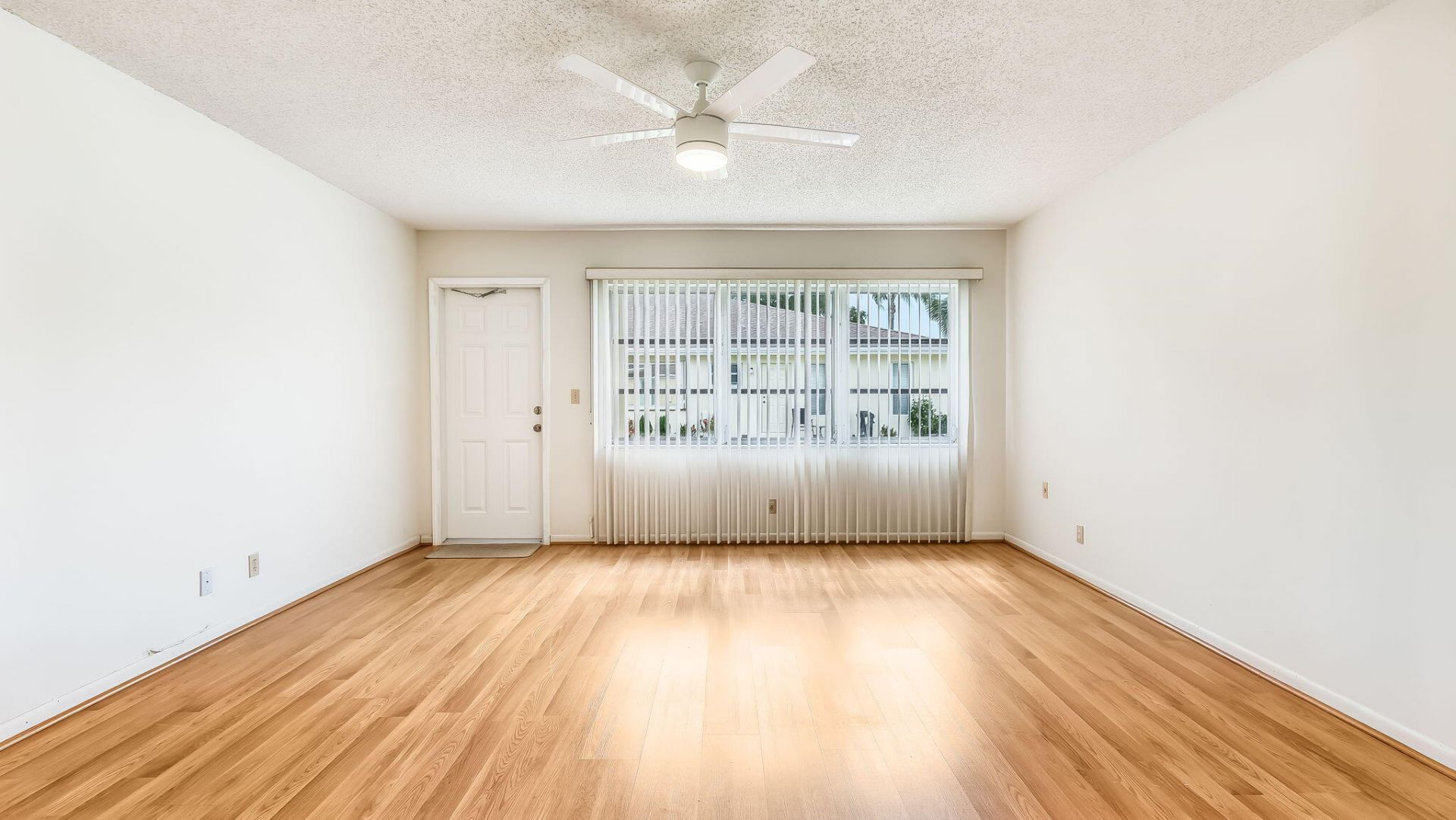 5091 Lakefront Boulevard, Unit C, Delray Beach, FL 33484 Photo