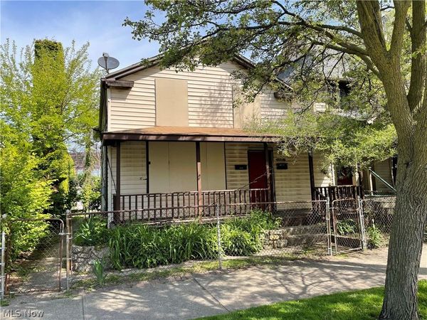 3408 Clinton Avenue , Cleveland, OH 44113
