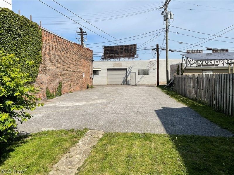 3408 Clinton Avenue, Cleveland, OH 44113 Photo 6
