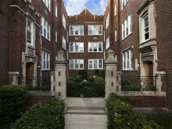 3042 W Wellington Street , Unit 2, Chicago, IL 60618
