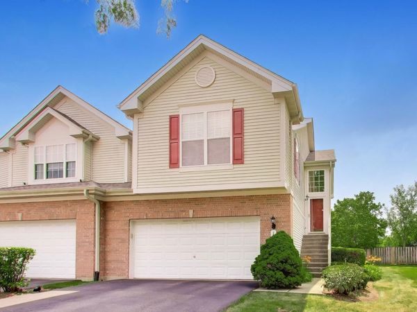 1435 Quincy Bridge Court , Bartlett, IL 60103