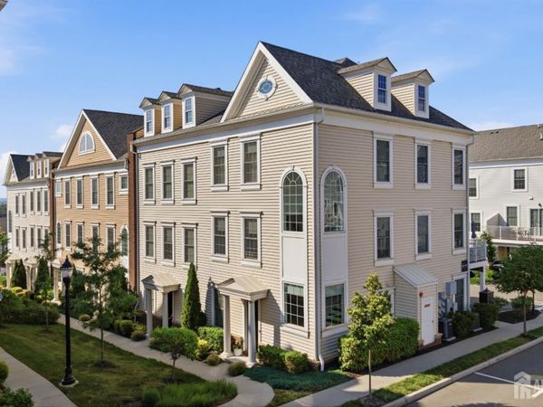 197 Roosevelt Drive, Wood Ridge, NJ 07075