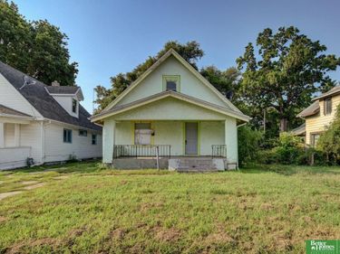 3023 Larimore Avenue, Omaha, NE 68111