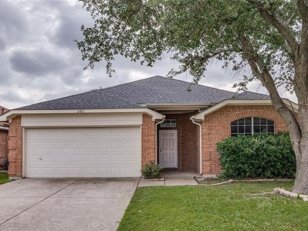 202 Trenton Drive, Wylie, TX 75098