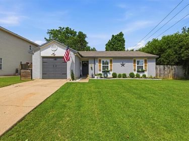 500 Elderwood Trail, Fort Worth, TX 76120
