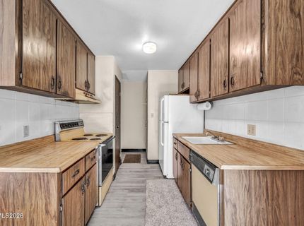 400 S Saliman Road, Unit APT 86, Carson City, NV 89701 Photo