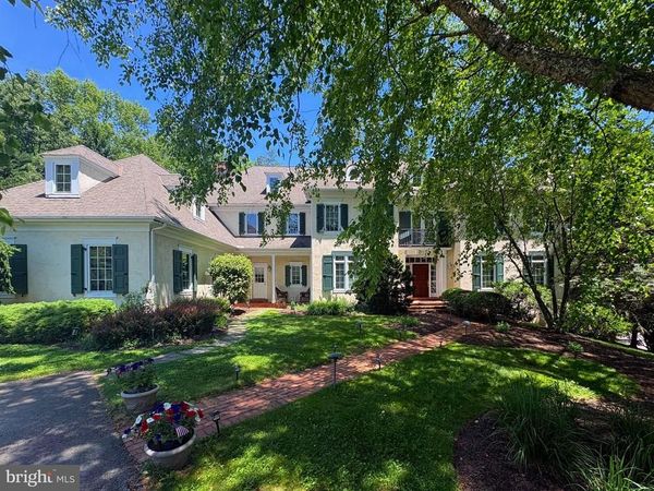 1443 LANES END , VILLANOVA, PA 19085