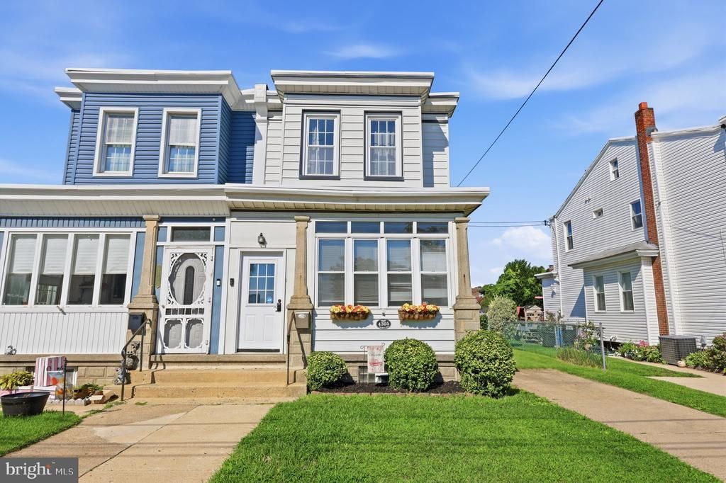 4305 Linden Avenue, Philadelphia, PA 19114 Main Photo