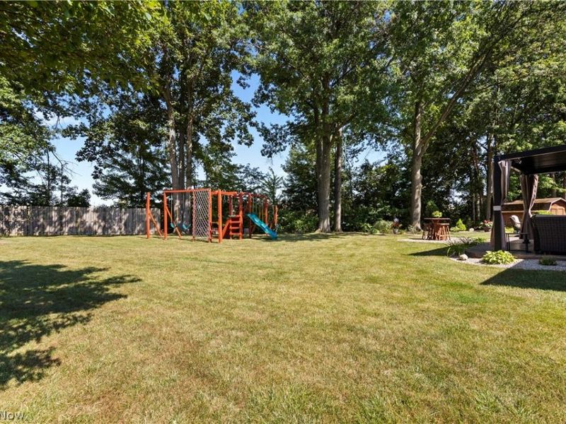 732 Oakdale Circle, Elyria, OH 44035 Photo 39