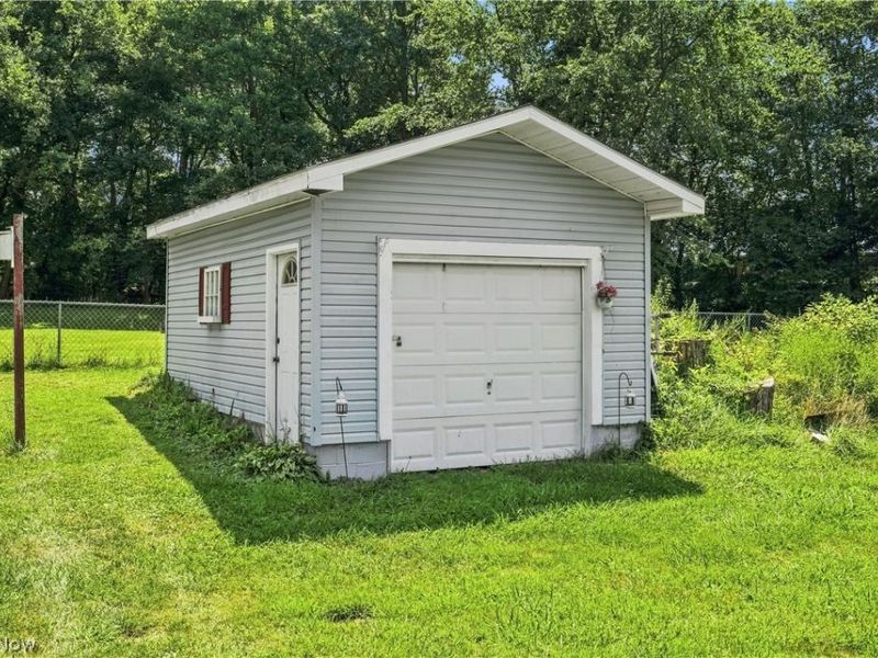 3310 Mayfair Road, Akron, OH 44312 Photo 10